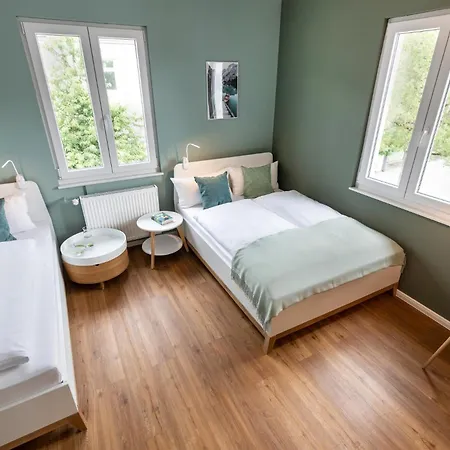 Primera Zimmer Mit Gemeinschaftsbad Singen Exterior photo
