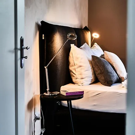 Primera Zimmer Mit Gemeinschaftsbad Singen Exterior photo