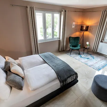 Primera Zimmer Mit Gemeinschaftsbad Singen Exterior photo